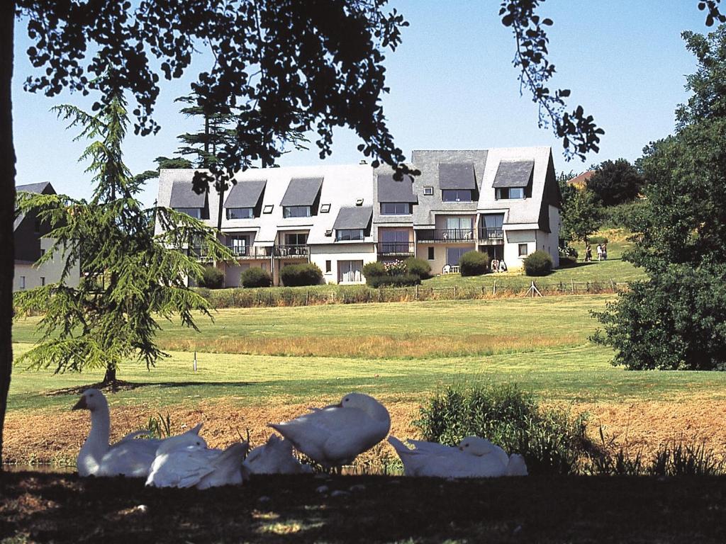 أولغات Lagrange Vacances Les Hauts De Clairvallon الغرفة الصورة
